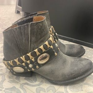 Circle G by Corral western harness booties 7.5